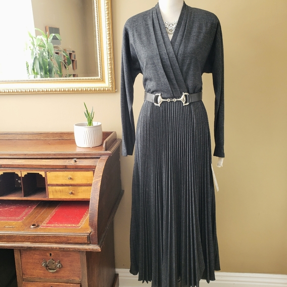Vintage Dresses & Skirts - Vintage Gillian Gray Wool V-Neck Pleated Maxi Dress Size 10 NWT Dead Stock VTG